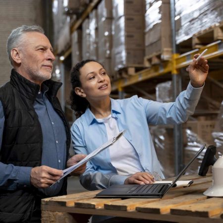 employees-working-warehouse_smaller